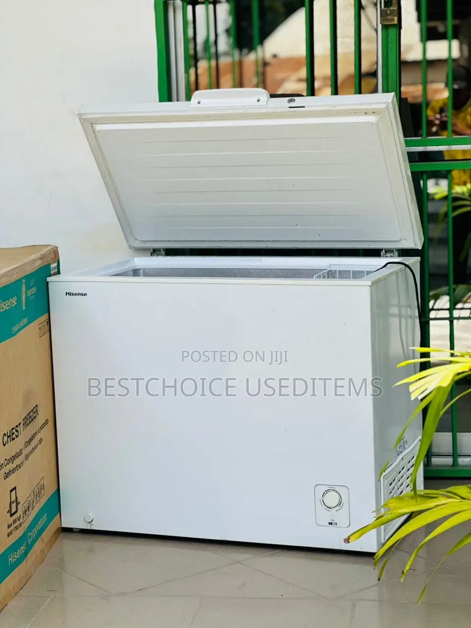 Hisense Freezer // 200L // Exchange Ipo Mpya Fully Box