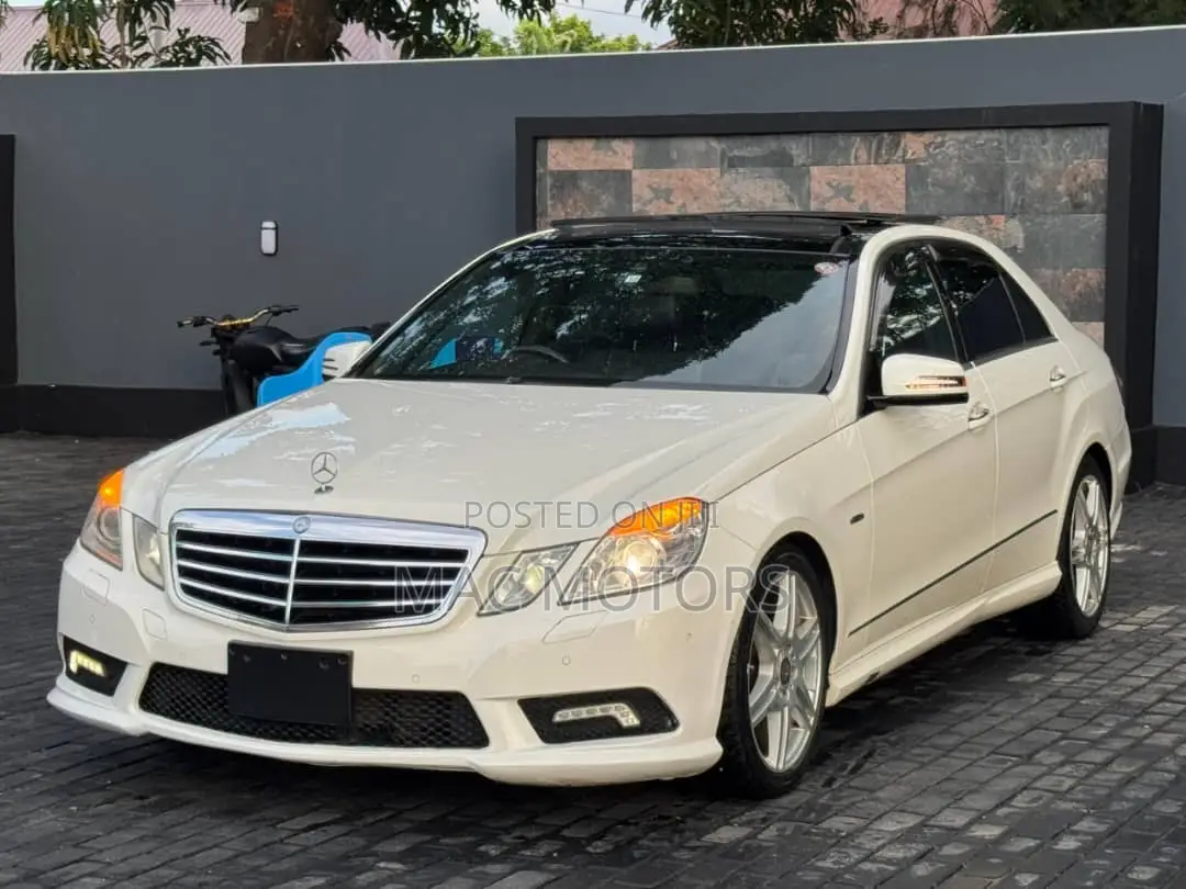 Mercedes-Benz E250 2012 Pearl