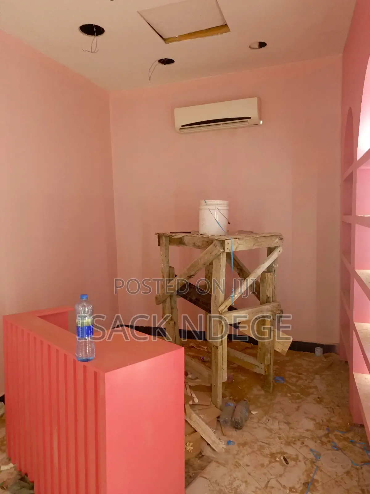 Commercial Frame for Rent Shop