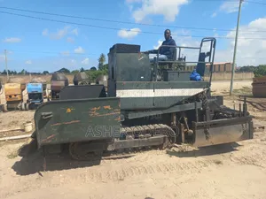 Clearance Sale!! Ex Uk Asphalt Paver/ Mashine Ya Lami