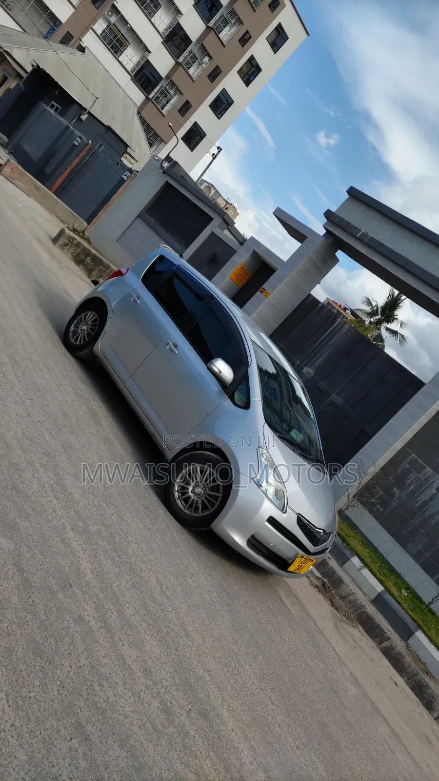 Toyota Ractis 2006 Silver