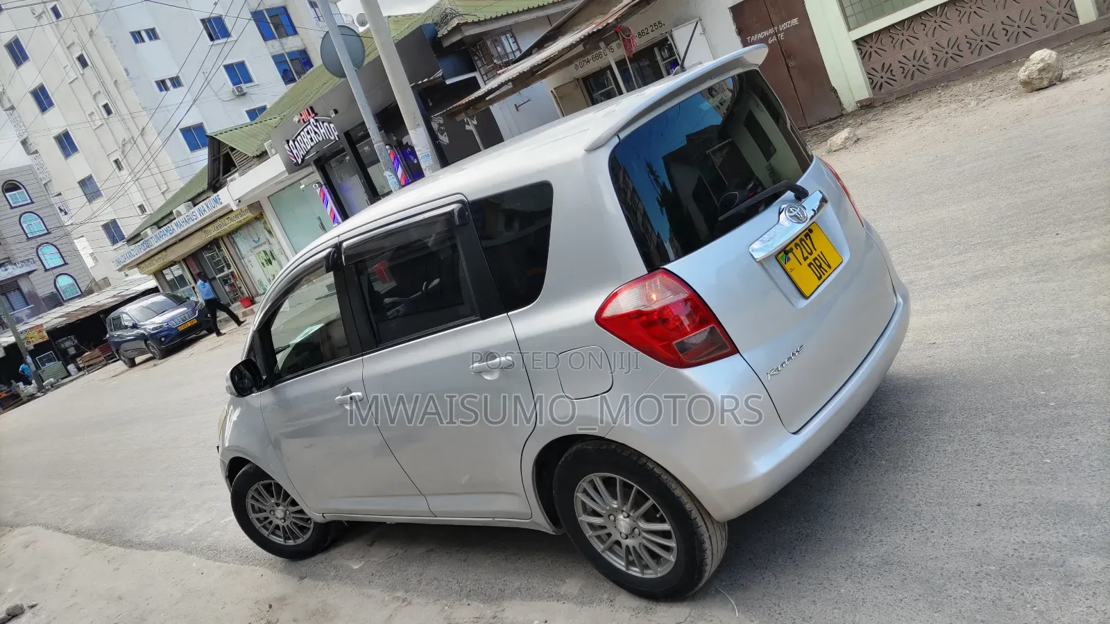 Toyota Ractis 2006 Silver