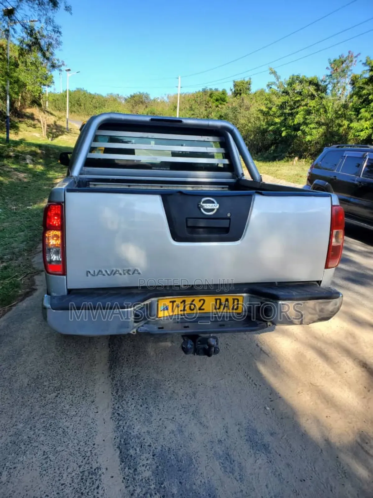 Nissan Navara 2009 Silver