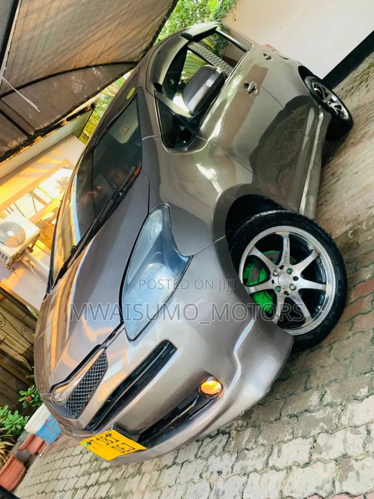 Toyota Ractis 2005 Gray