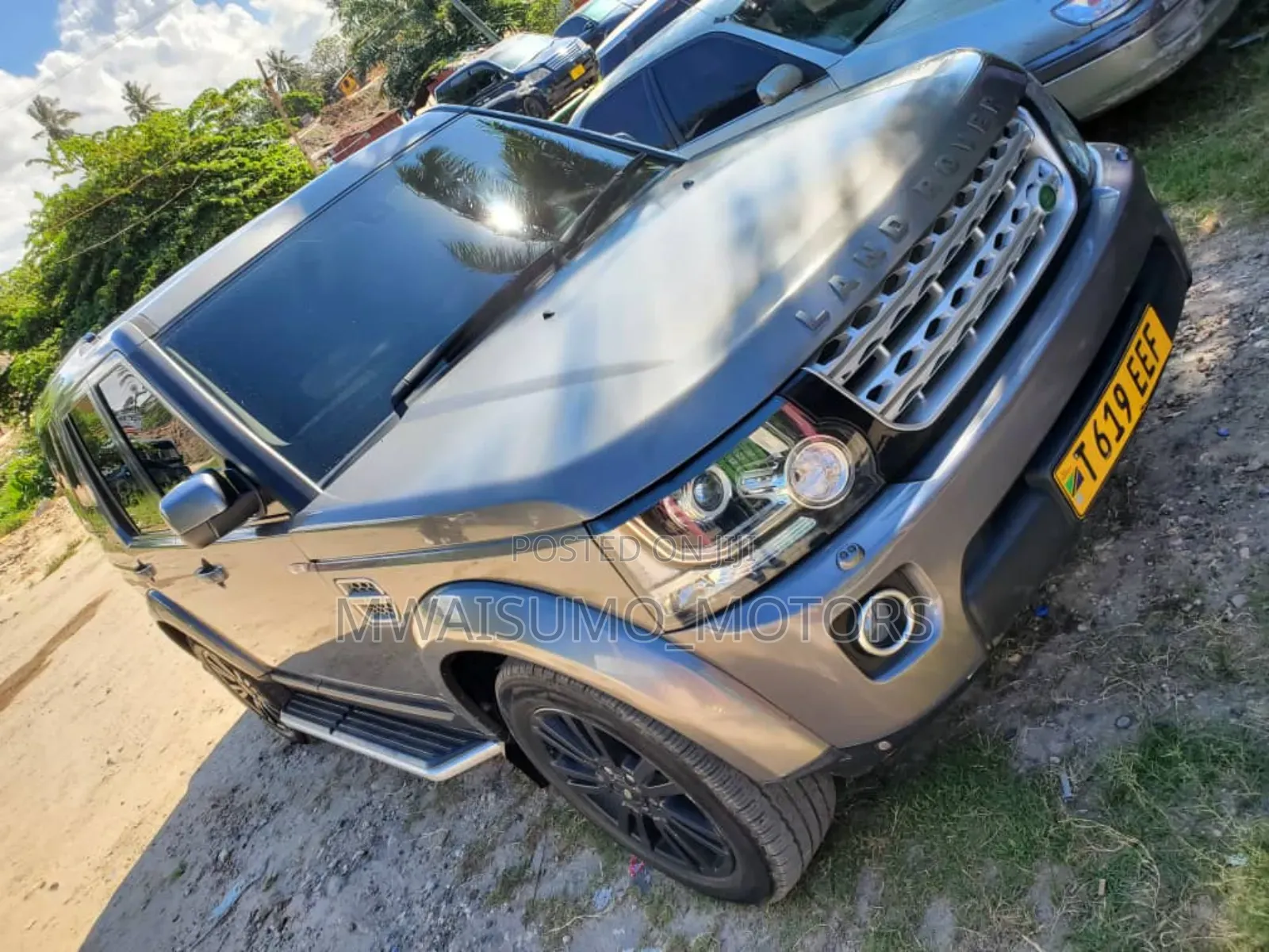 Land Rover Discovery 2010 Gray