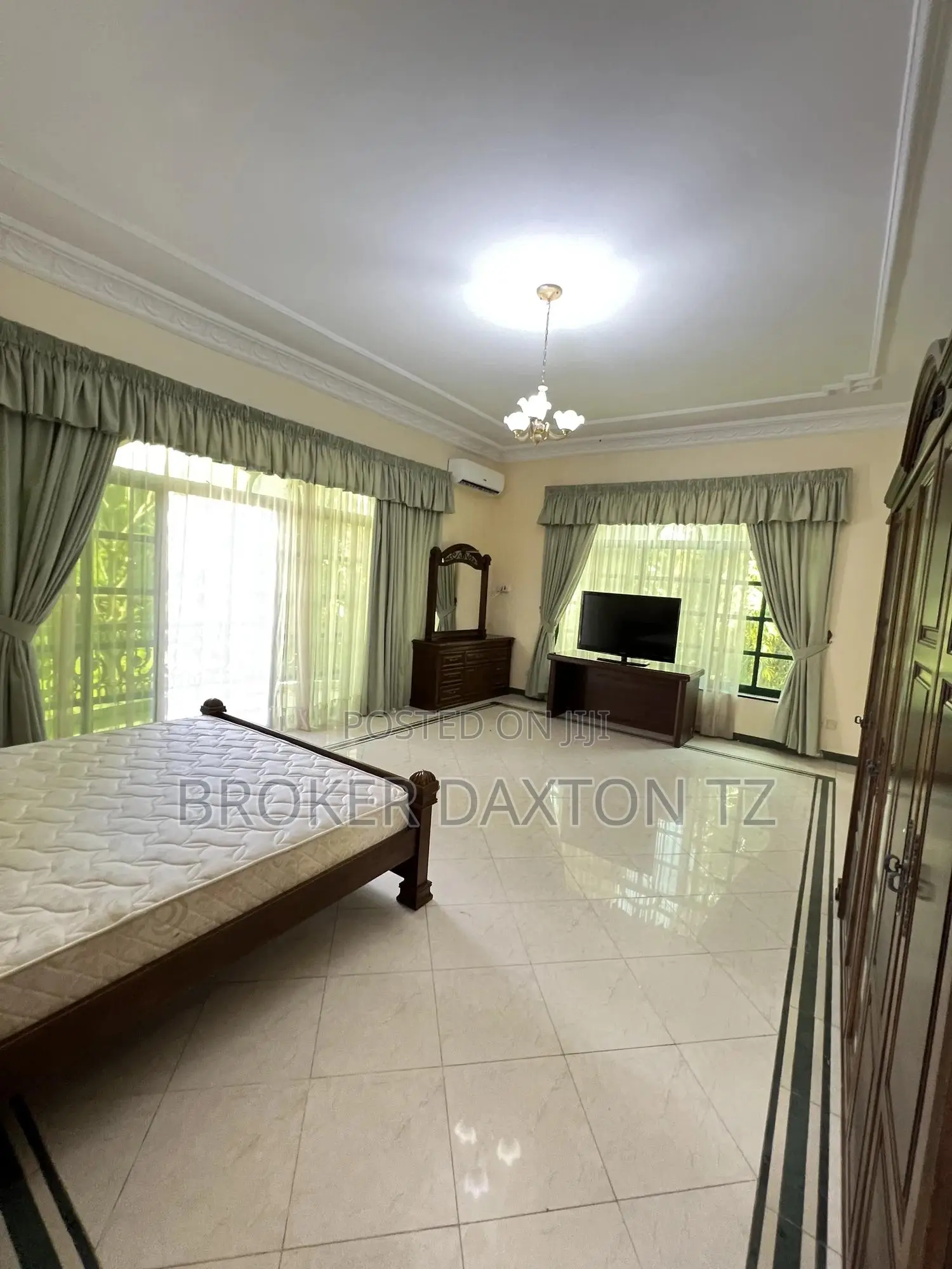 Furnished 4bdrm Villa in Oyster Bay for rent