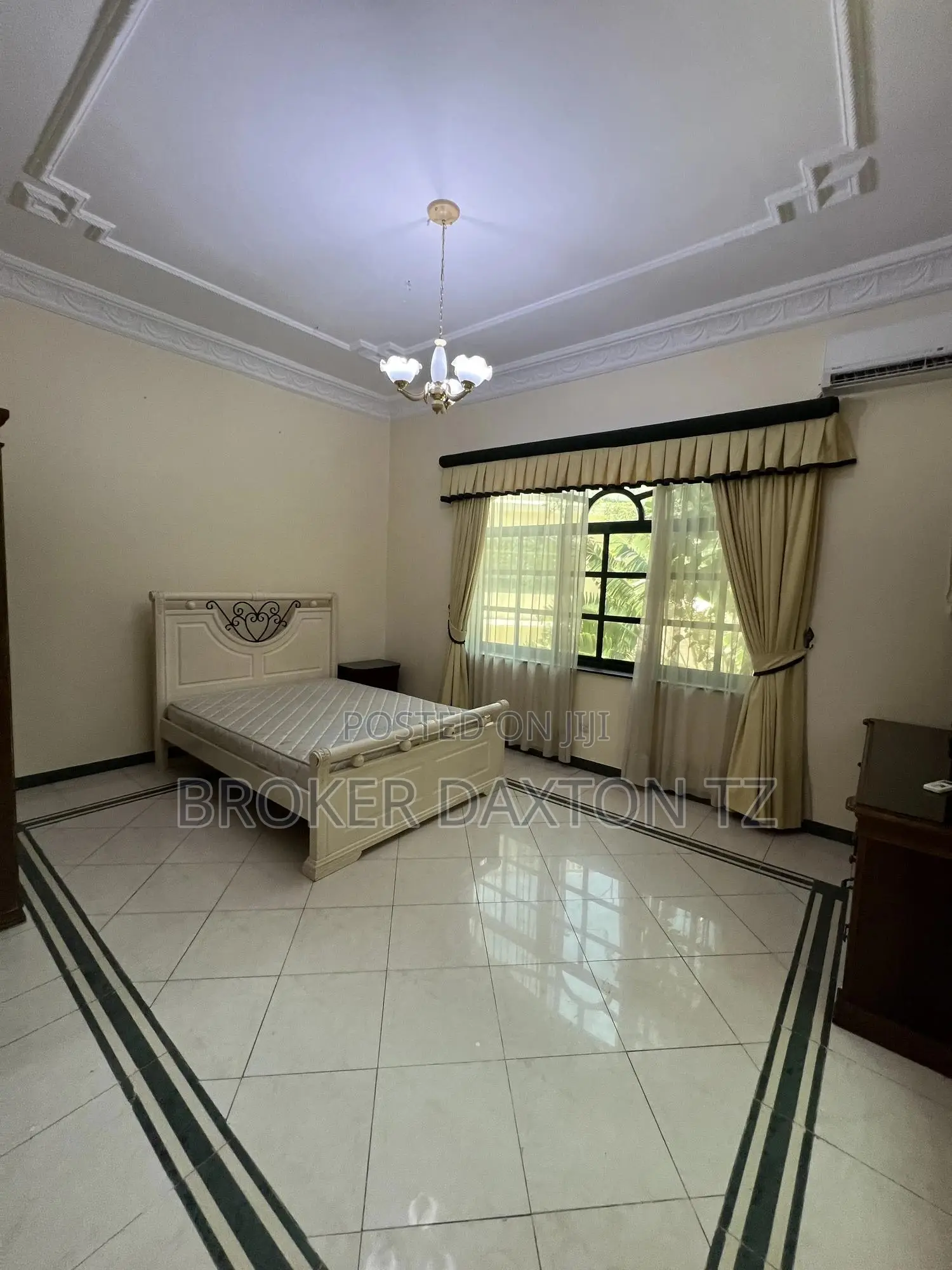 Furnished 4bdrm Villa in Oyster Bay for rent