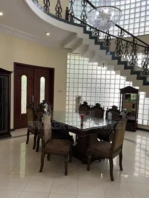Furnished 4bdrm Villa in Oyster Bay for rent