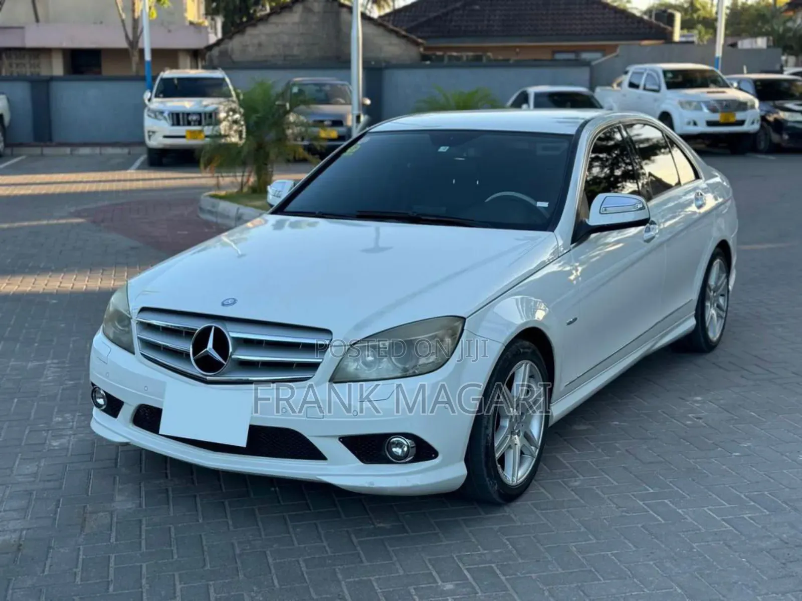 Mercedes-Benz C200 2009 White