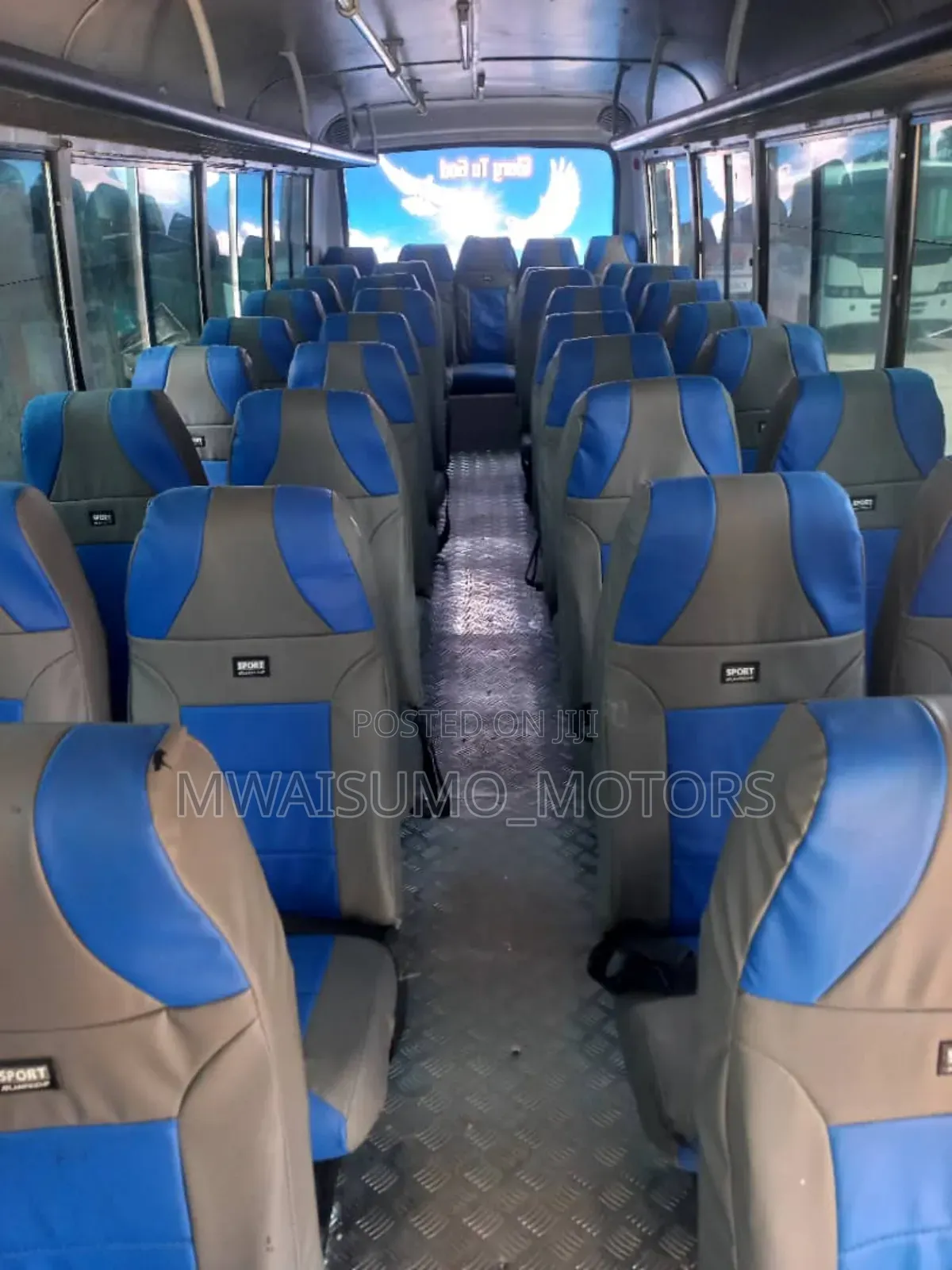 Tata Starbus Ultra Skool 1997 White