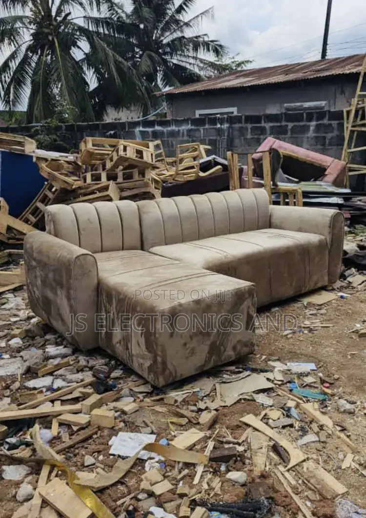 Sofa La Watu Zaidi Ya Sita Mpya Kabisa Imara