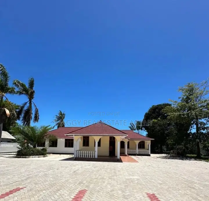 3bdrm House in Tegeta, Kunduchi for rent