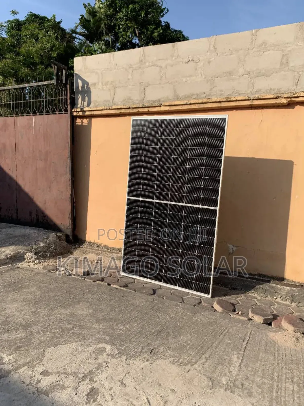 200w Solar Panel Zipo Ukiagiza Unapata