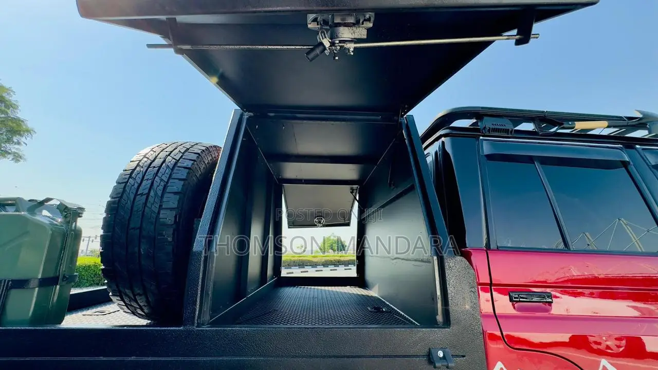 Toyota Land Cruiser 2013 Red