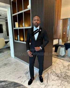 New Looking Style Men Suits