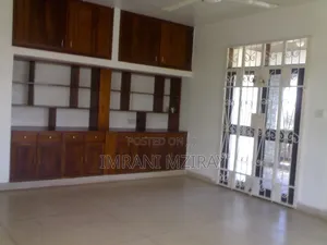 3bdrm Apartment in Upanga East for rent