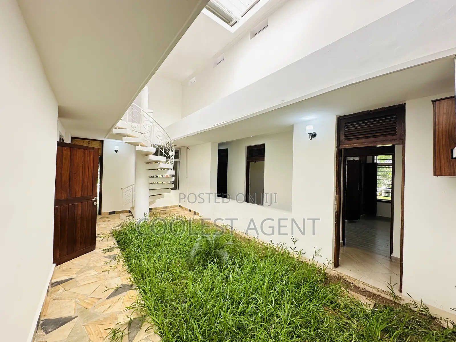 5bdrm Bungalow in Masaki, Kinondoni for rent
