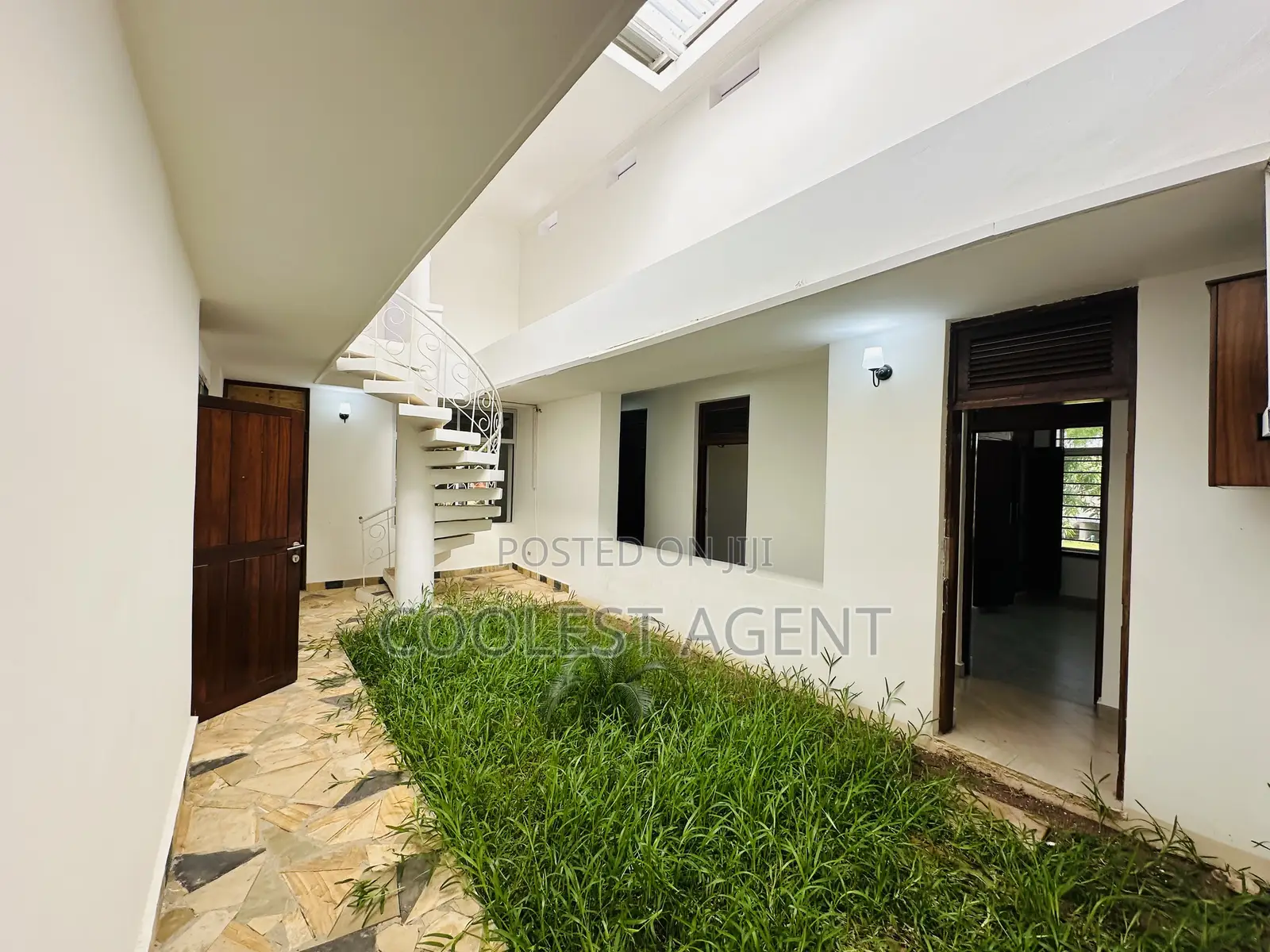 5bdrm Bungalow in Masaki, Kinondoni for rent