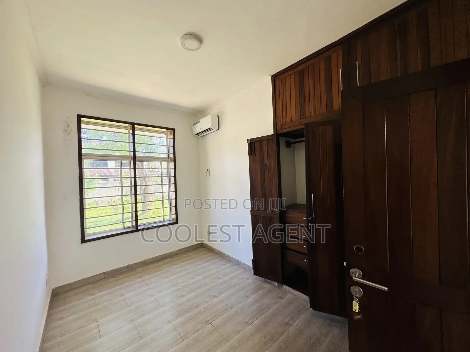 5bdrm Bungalow in Masaki, Kinondoni for rent