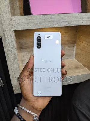 Sony Xperia 10 II 64 GB White