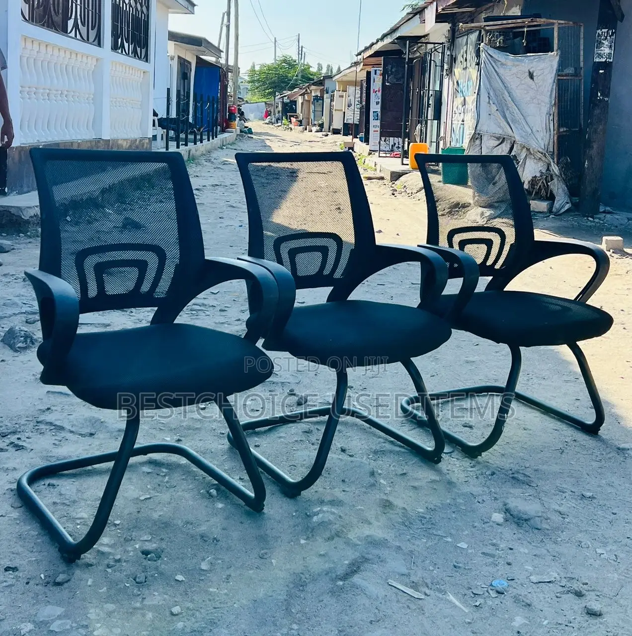 Viti Vya Officen Used Kama Mpya Na Bei Ni Kitonga Sana