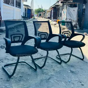 Viti Vya Officen Used Kama Mpya Na Bei Ni Kitonga Sana