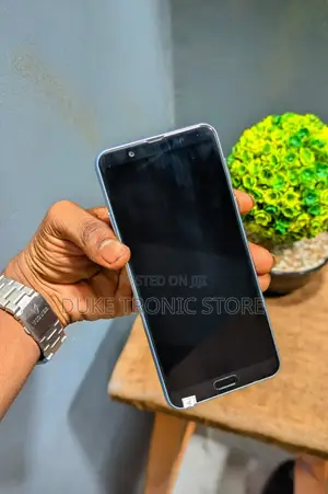 Sharp Sense 3 Plus 128 GB Blue
