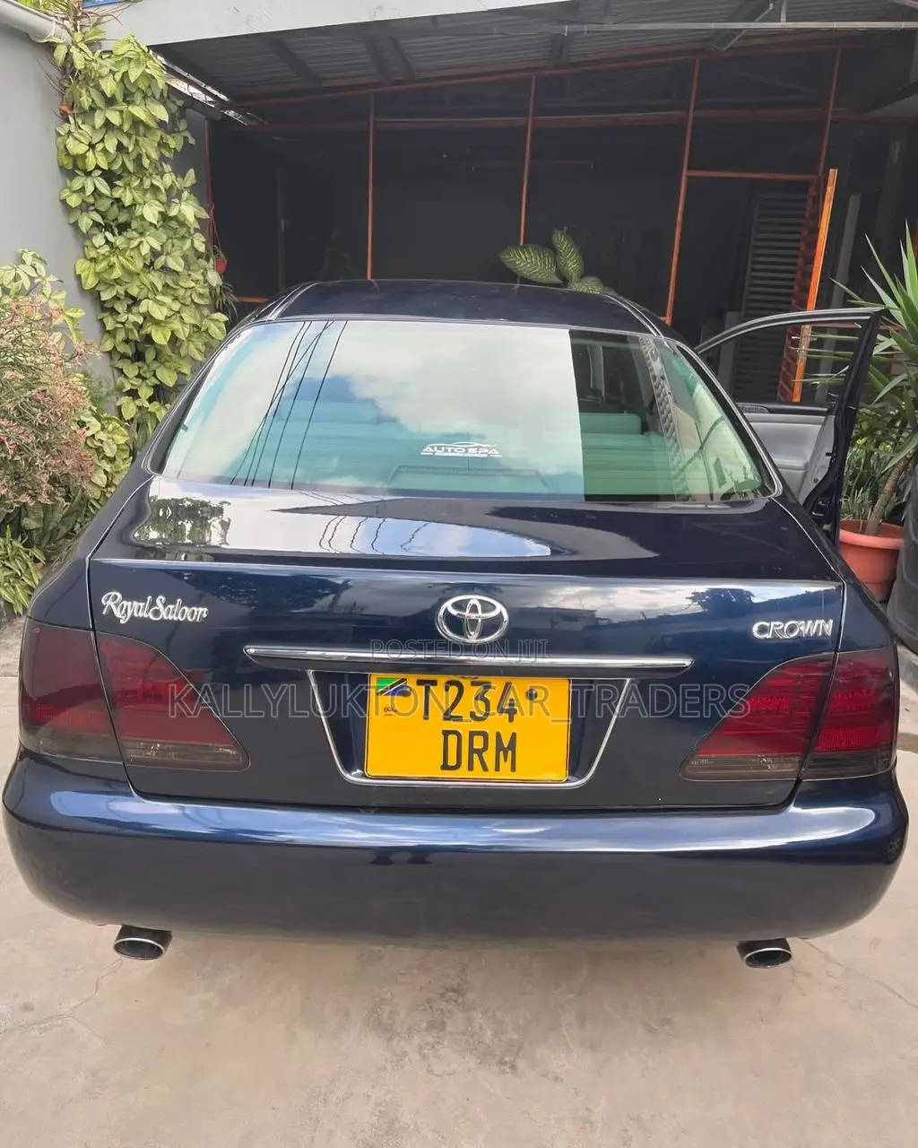 Toyota Crown Royale 2005 Blue
