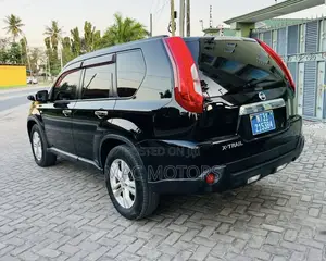 Nissan X-Trail 2011 Black