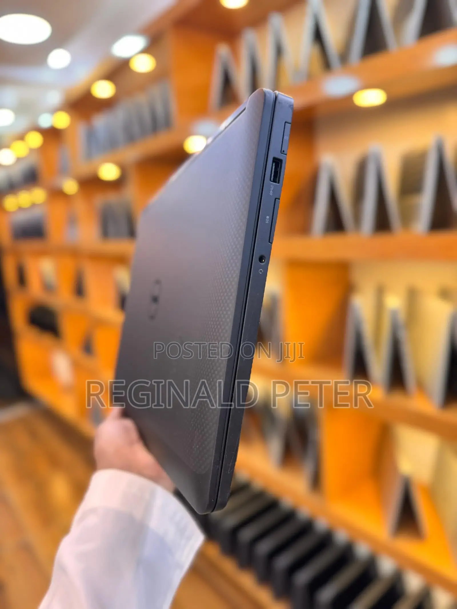 Laptop Dell Latitude 7440 8GB Intel Core I5 SSHD+SSD 256GB