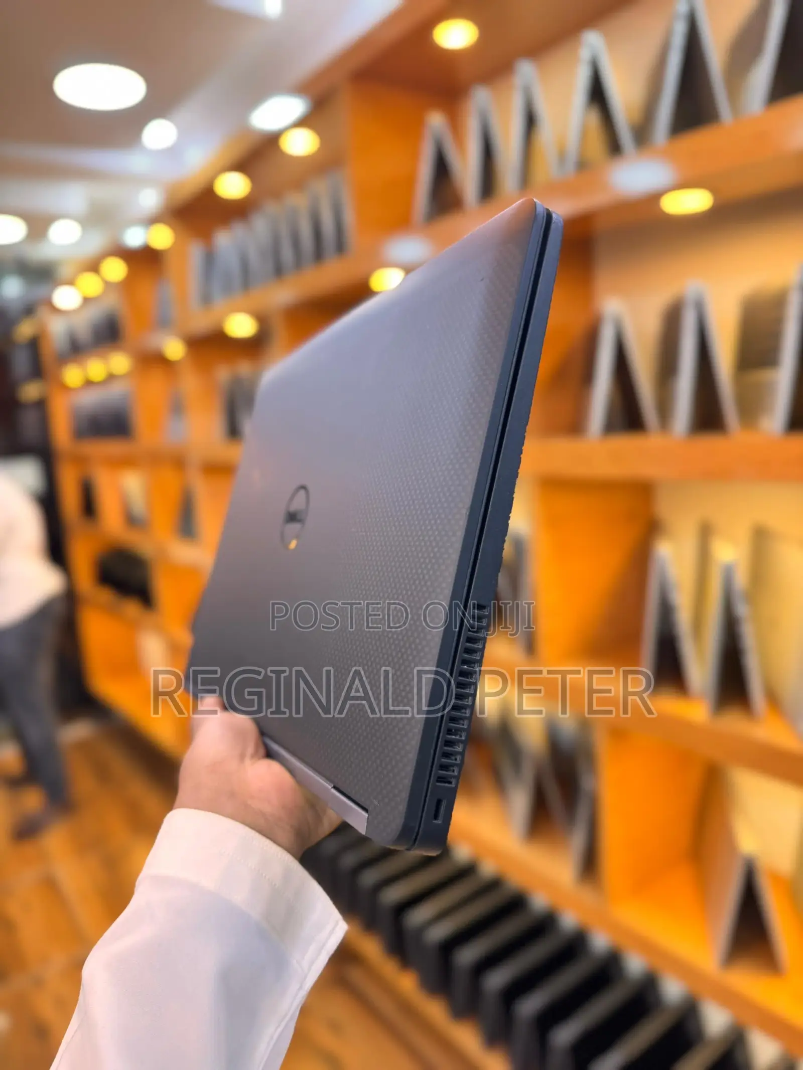 Laptop Dell Latitude 7440 8GB Intel Core I5 SSHD+SSD 256GB