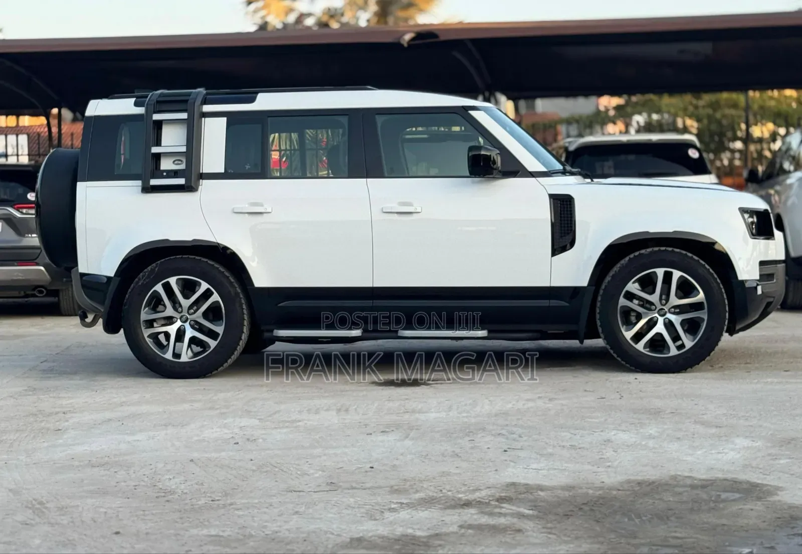 Land Rover Defender 2022 White