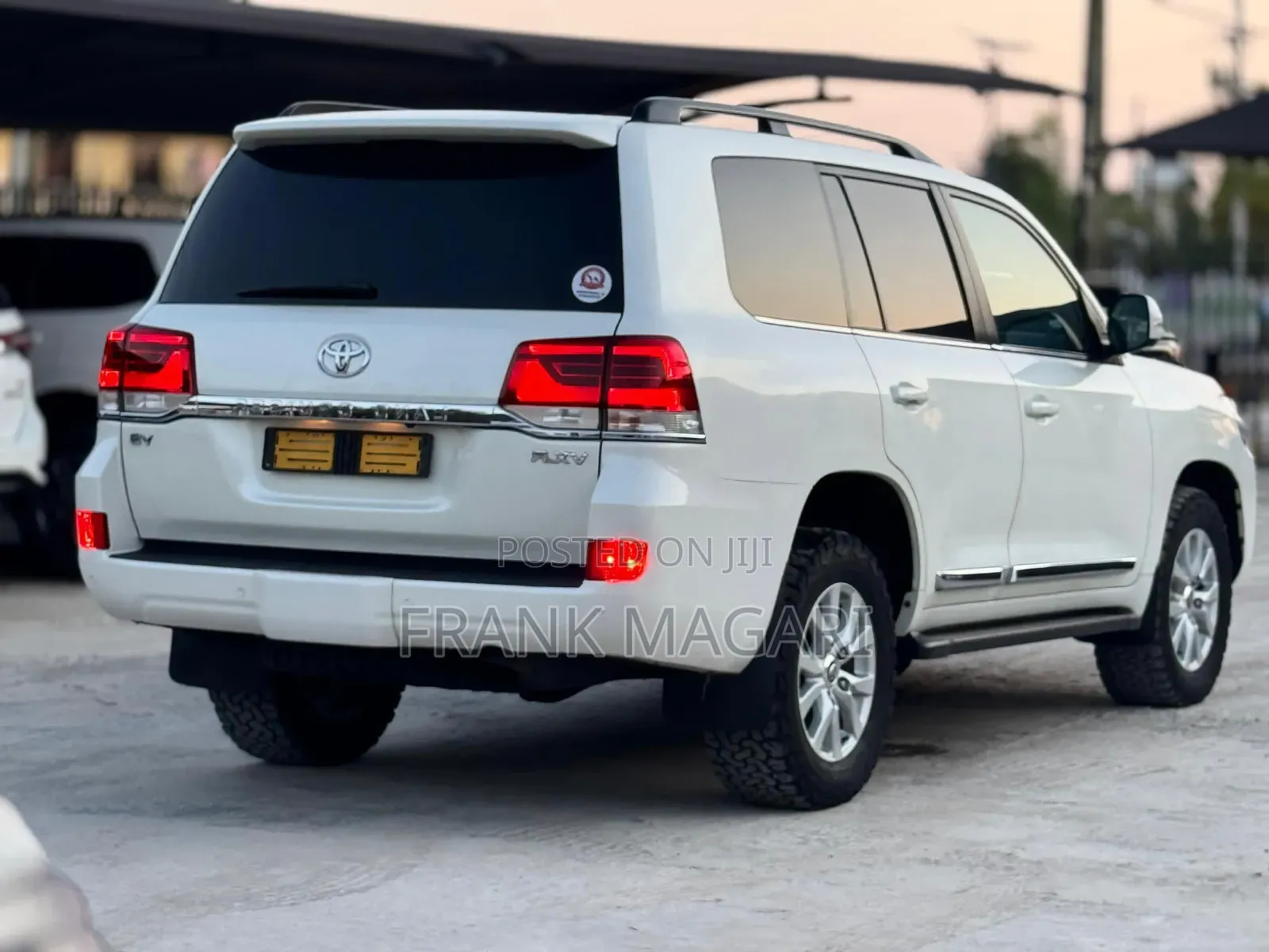 Toyota Land Cruiser 2017 White