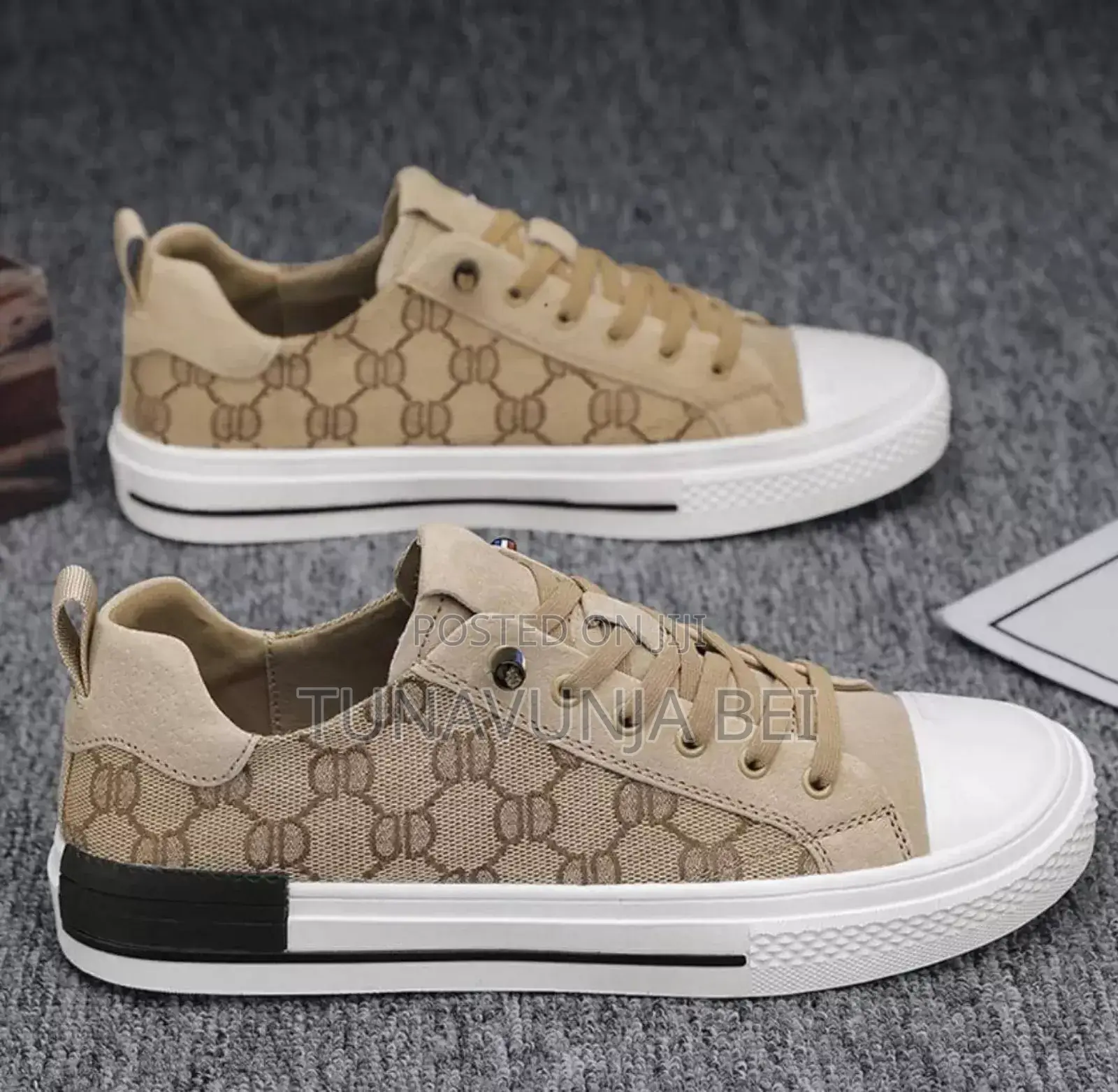 Simple Gucci