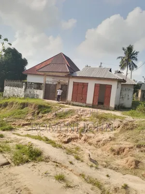 7bdrm House in Tanzania Daresalaam, Ilala for sale