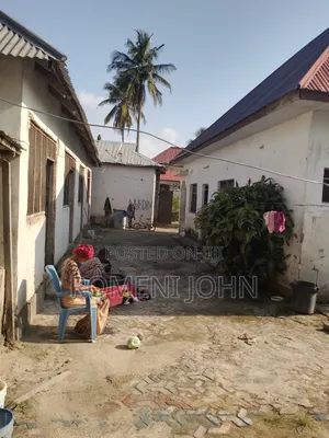 7bdrm House in Tanzania Daresalaam, Ilala for sale