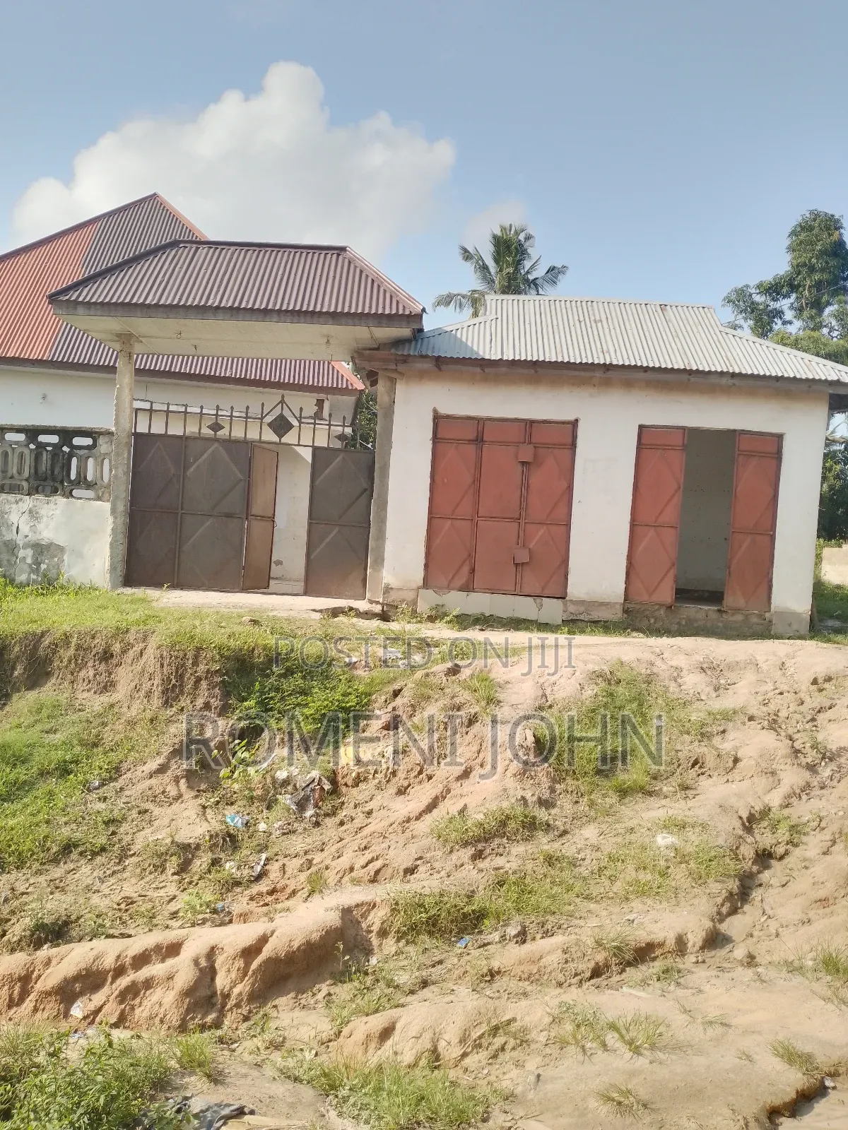 7bdrm House in Tanzania Daresalaam, Ilala for sale