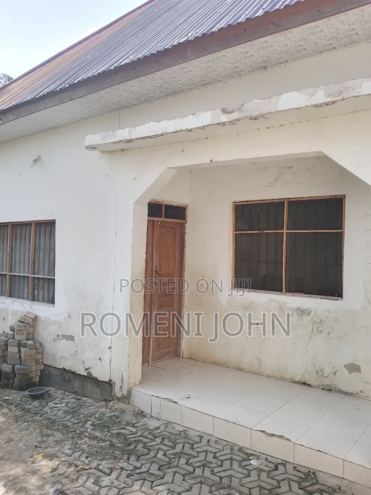 7bdrm House in Tanzania Daresalaam, Ilala for sale