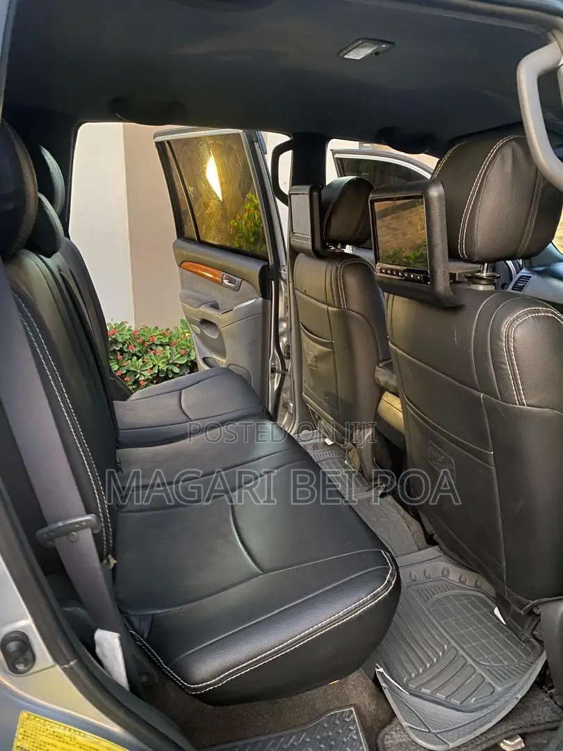 Toyota Land Cruiser Prado 2005 Silver