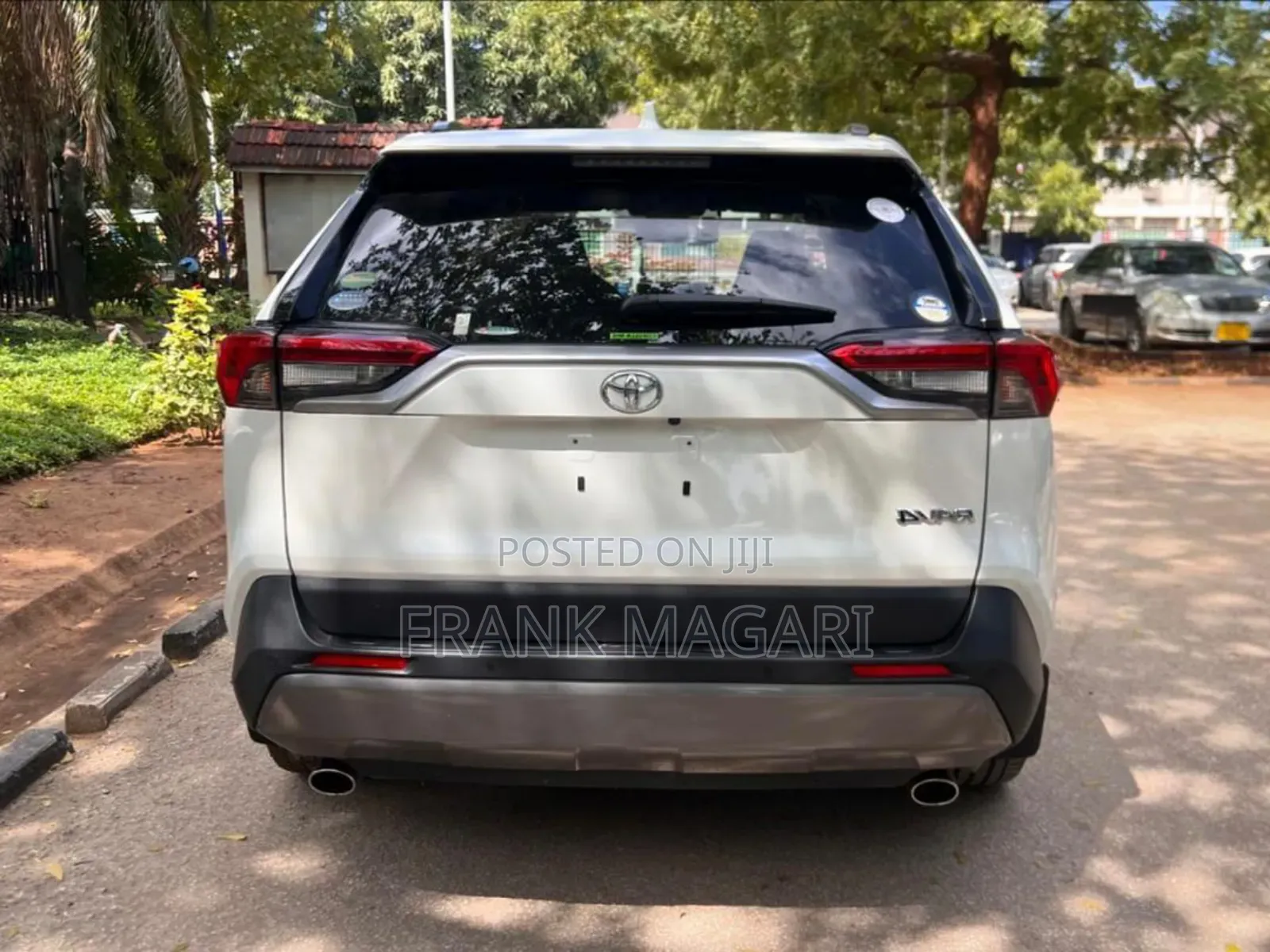 Toyota RAV4 2019 White