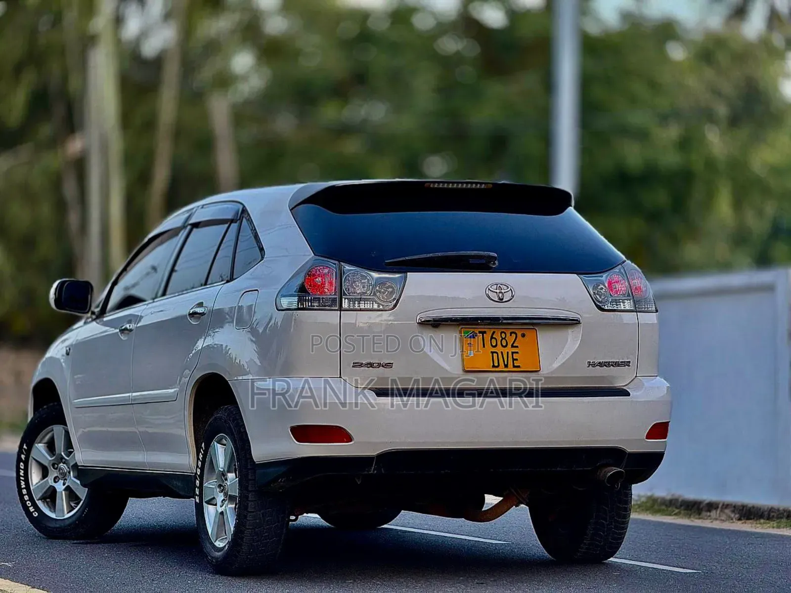 Toyota Harrier 2.4 2004 White