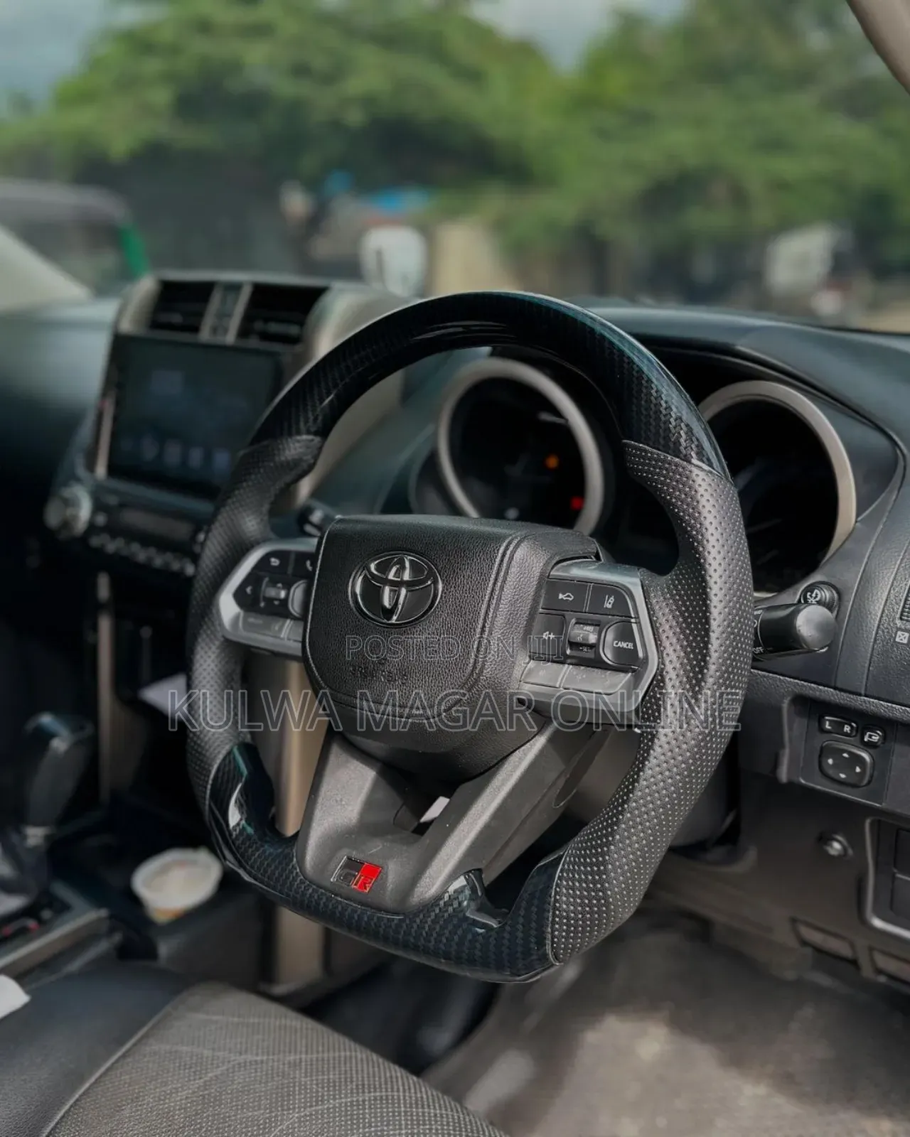 Toyota Land Cruiser Prado 2013 White