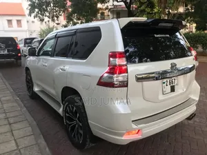 Toyota Land Cruiser Prado 2.7 VVT-i 2016 White
