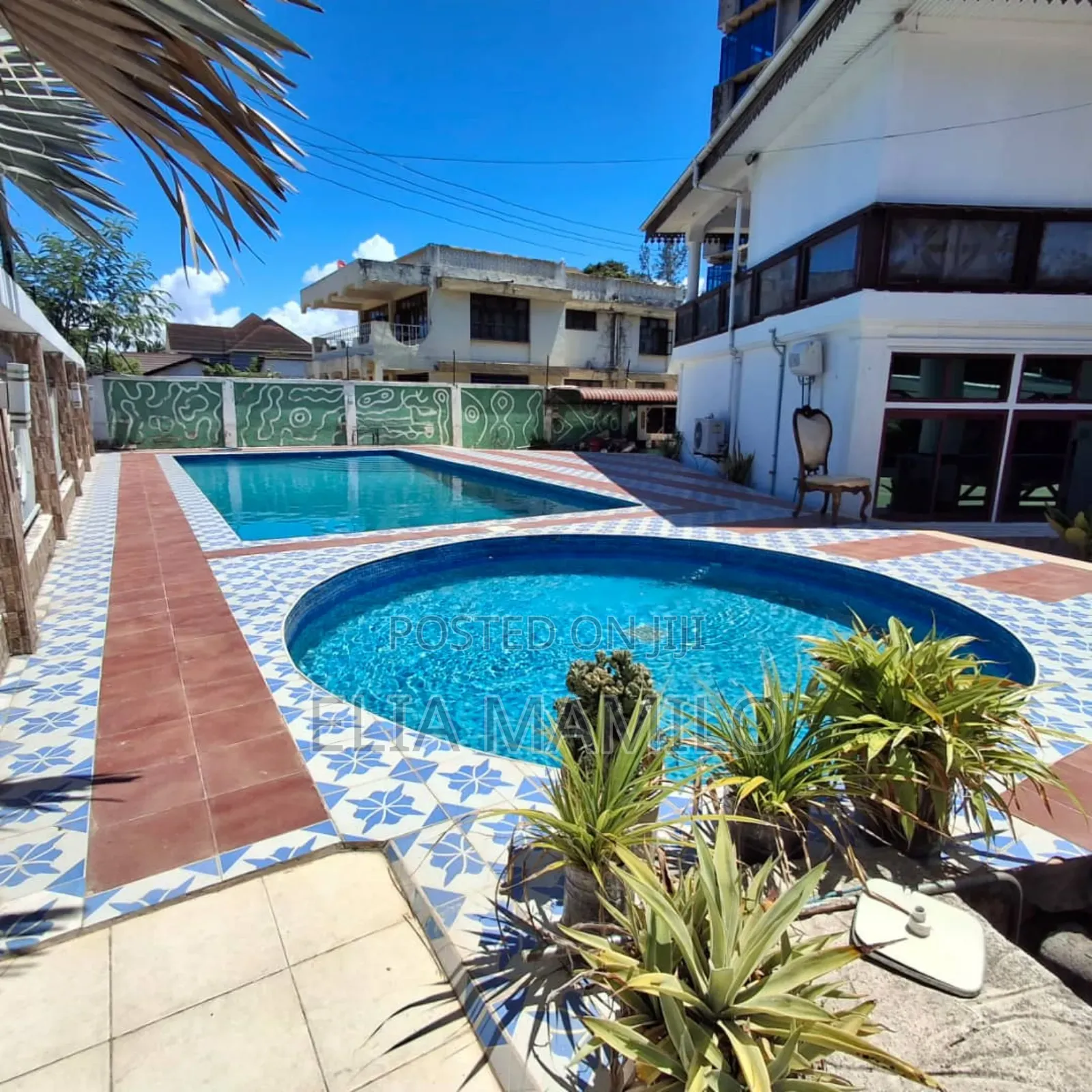6bdrm House in Mikocheni, Rose for sale