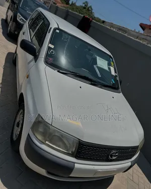 Toyota Probox 2005 White