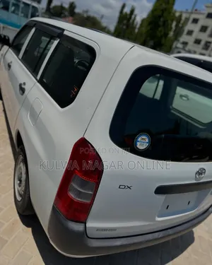 Toyota Probox 2005 White