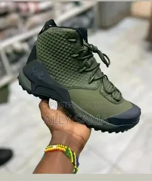 Mena Sneakers Under Armour Green