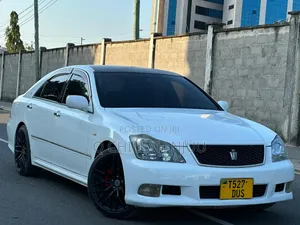 Toyota Crown 2007 White