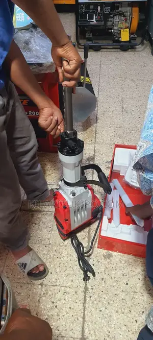 Demolition Hammer