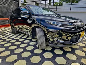 Toyota Harrier 2.5 Hybrid 4WD 2014 Black